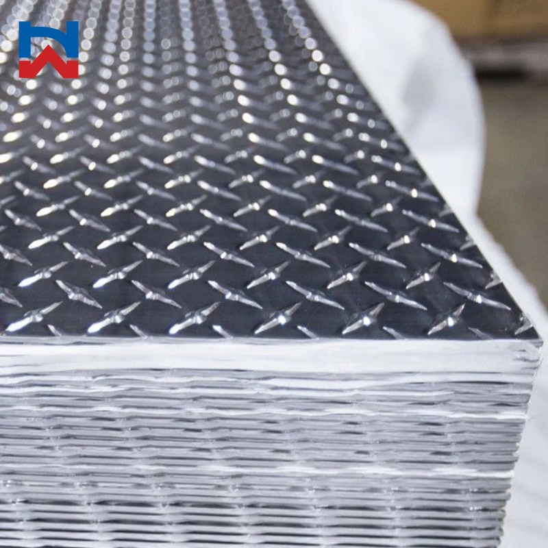 Checkered Stainless Steel Plate