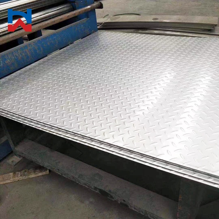 Checkered Stainless Steel Plate