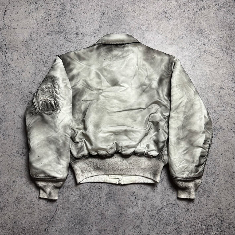 Custom retro streetwear design DTG zipper jacket custom men's winter goose down soft shell jacket winter fashion