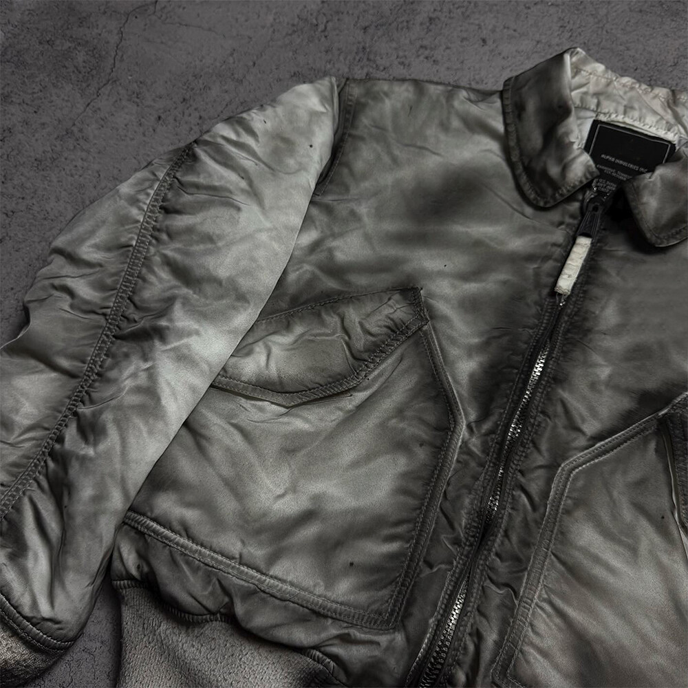 Custom retro streetwear design DTG zipper jacket custom men's winter goose down soft shell jacket winter fashion