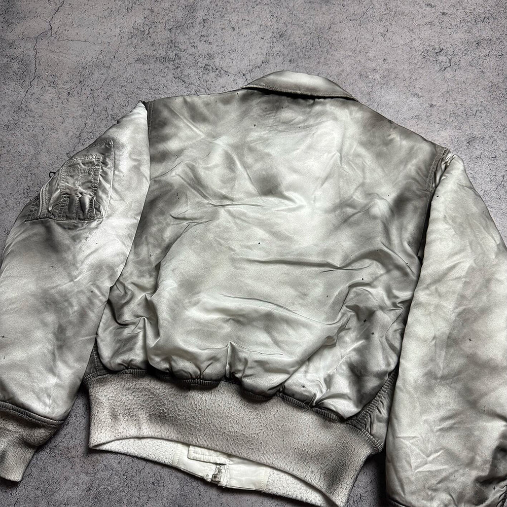 Custom retro streetwear design DTG zipper jacket custom men's winter goose down soft shell jacket winter fashion