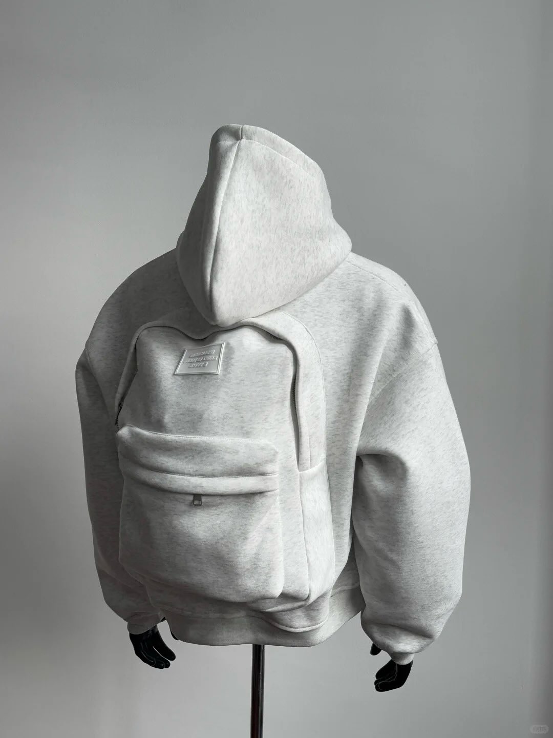 White cotton zipper round-neck sweatshirt, hoodie, men's backpack, high-quality custom winter streetwear, dyed
