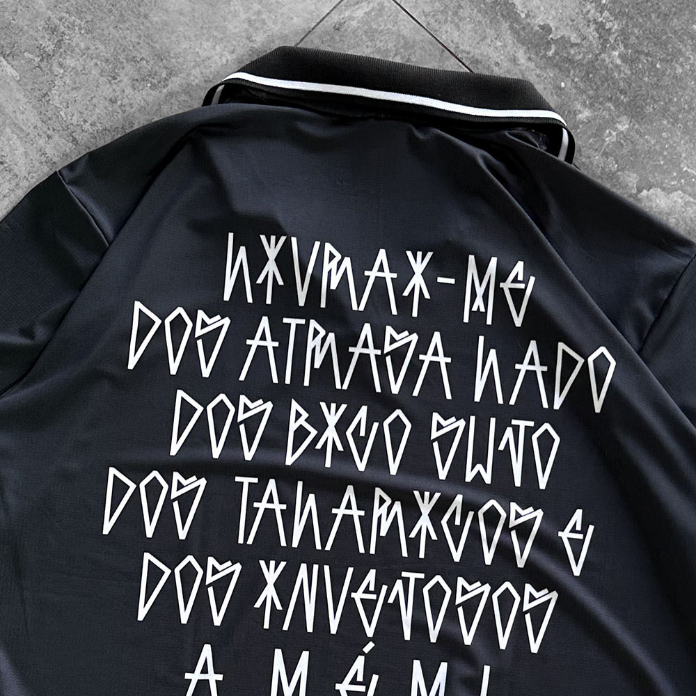 100% polyester luxury elevated T-shirt custom fabric, black football sports polo oversized T-shirt wholesale for men