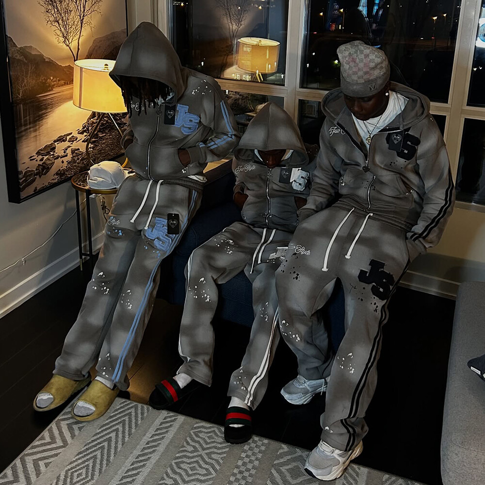 500 Gsm cotton polyester wholesale custom vintage embroidered men's zippered hoodie and sweatshirt set