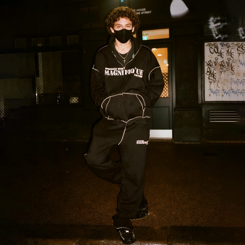 Men's custom heat transfer winter streetwear sportswear set 400 500 Gsm lightweight reflective sportswear