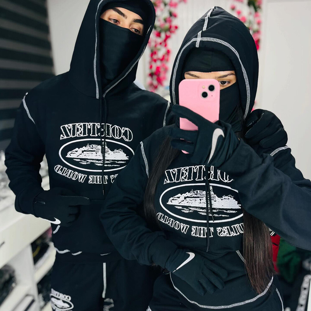 Wholesale men's street wear, trench coats, sportswear sets, custom reflective retro logo, nylon sportswear manufacturer