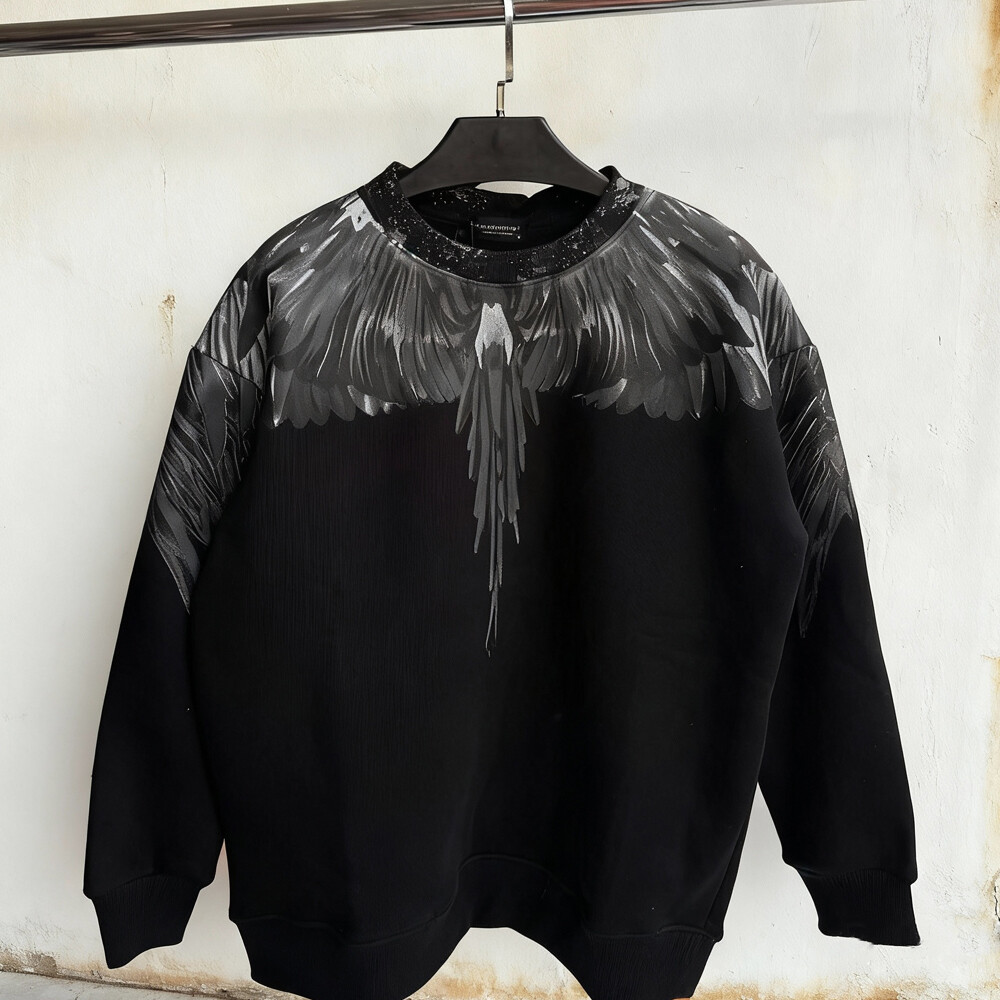 Wholesale long-sleeved knitted cotton-polyester fabric custom embossed pattern black men's streetwear bulk supplier