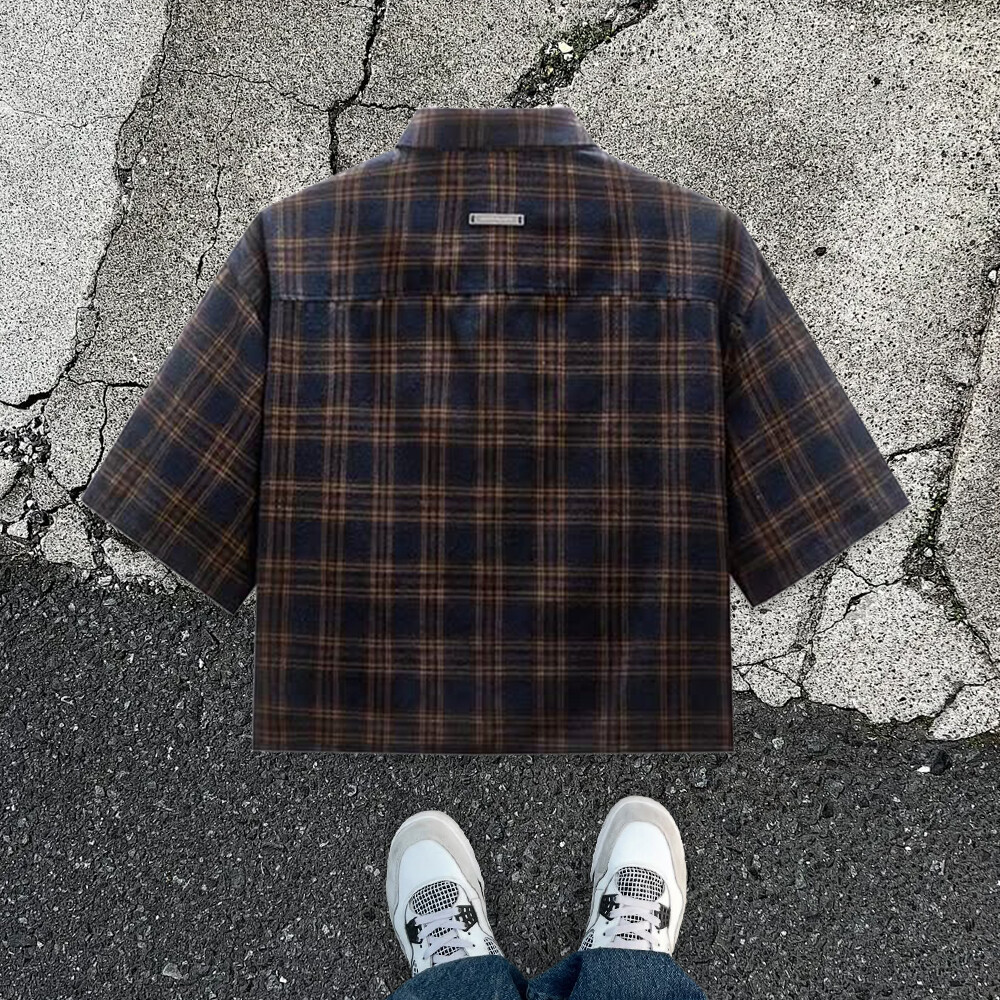 220g cotton-polyester blend fabric, breathable and casual, high-quality custom spider rhinocones V-neck loose short-sleeved, 1.1 buttons