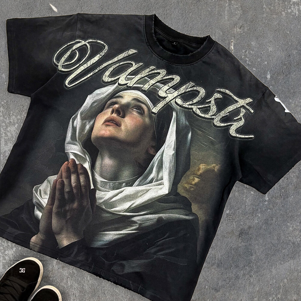 100% cotton embossed custom printed figure pattern knitted fabric men's streetwear retro T-shirt manufacturer