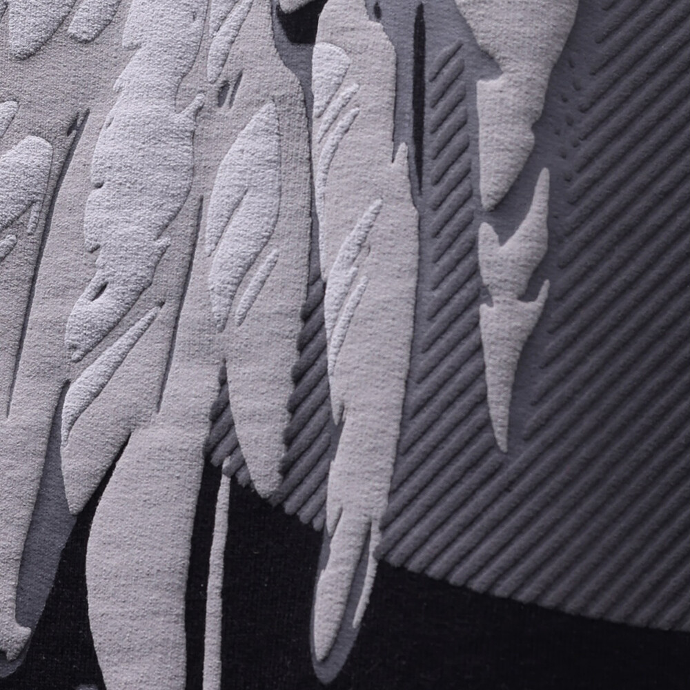 Custom-made white Angel Wings short-sleeved streetwear T-shirt made of high-quality cotton-polyester blend fabric in a regular style