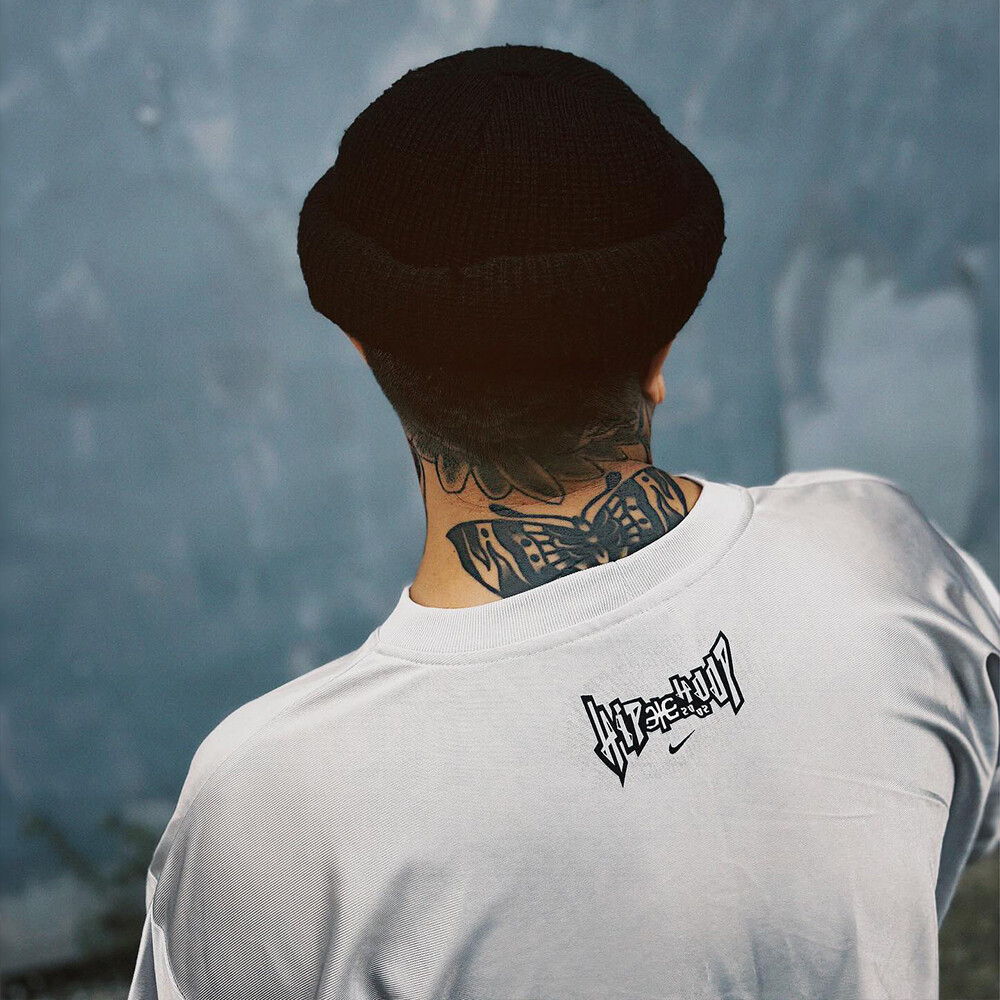 100% polyester fabric dry and form-fitting golf polo custom streetwear T-shirt from Hommes, a high-quality manufacturer