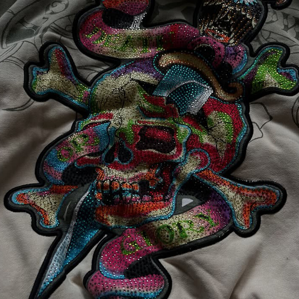 Custom-made retro street wear 3D embroidered rhinestone skull 100% cotton winter loose zipper hoodie for both men and women, high quality