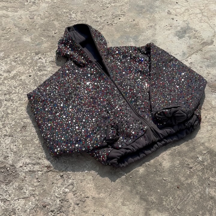 Men's thick custom zippered hoodie 1000GSM cotton/polyester rhinestone hoodie design extra-large V-neck streetwear for winter