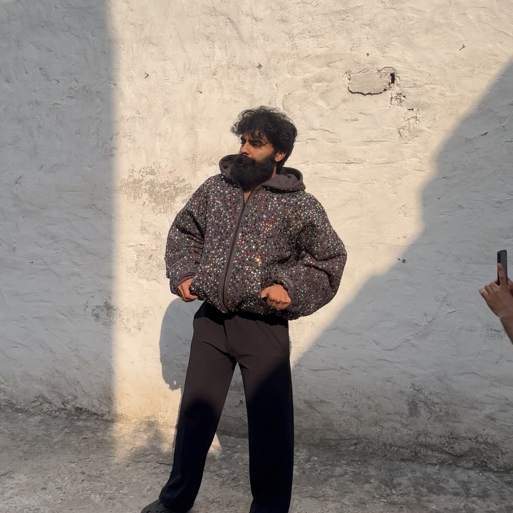 Men's thick custom zippered hoodie 1000GSM cotton/polyester rhinestone hoodie design extra-large V-neck streetwear for winter