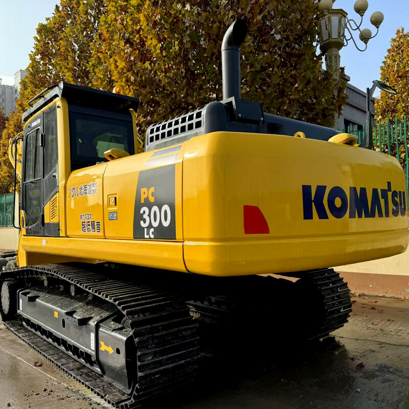 Komatsu PC300/300LC 33 ton Hydraulic Excavator
