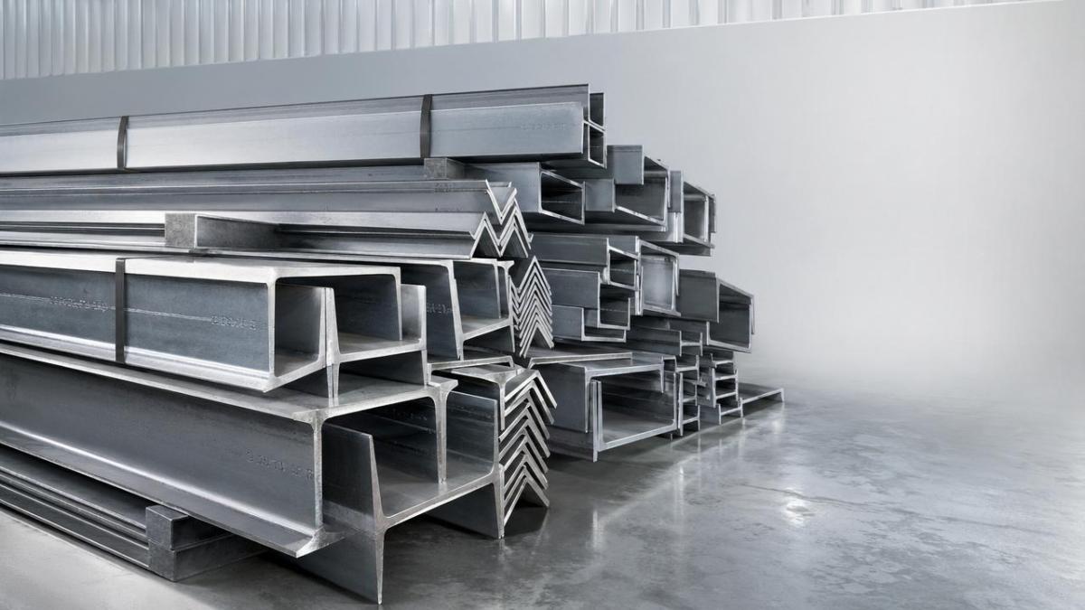 Are structural steel benefits like speed and recyclability overstated in marketing claims?