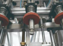 MÁQUINA DE ENCHIMENTO AUTOMÁTICO DE TRANBORDAMENTO