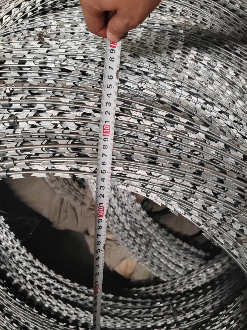 Galvanized Razor Wire
