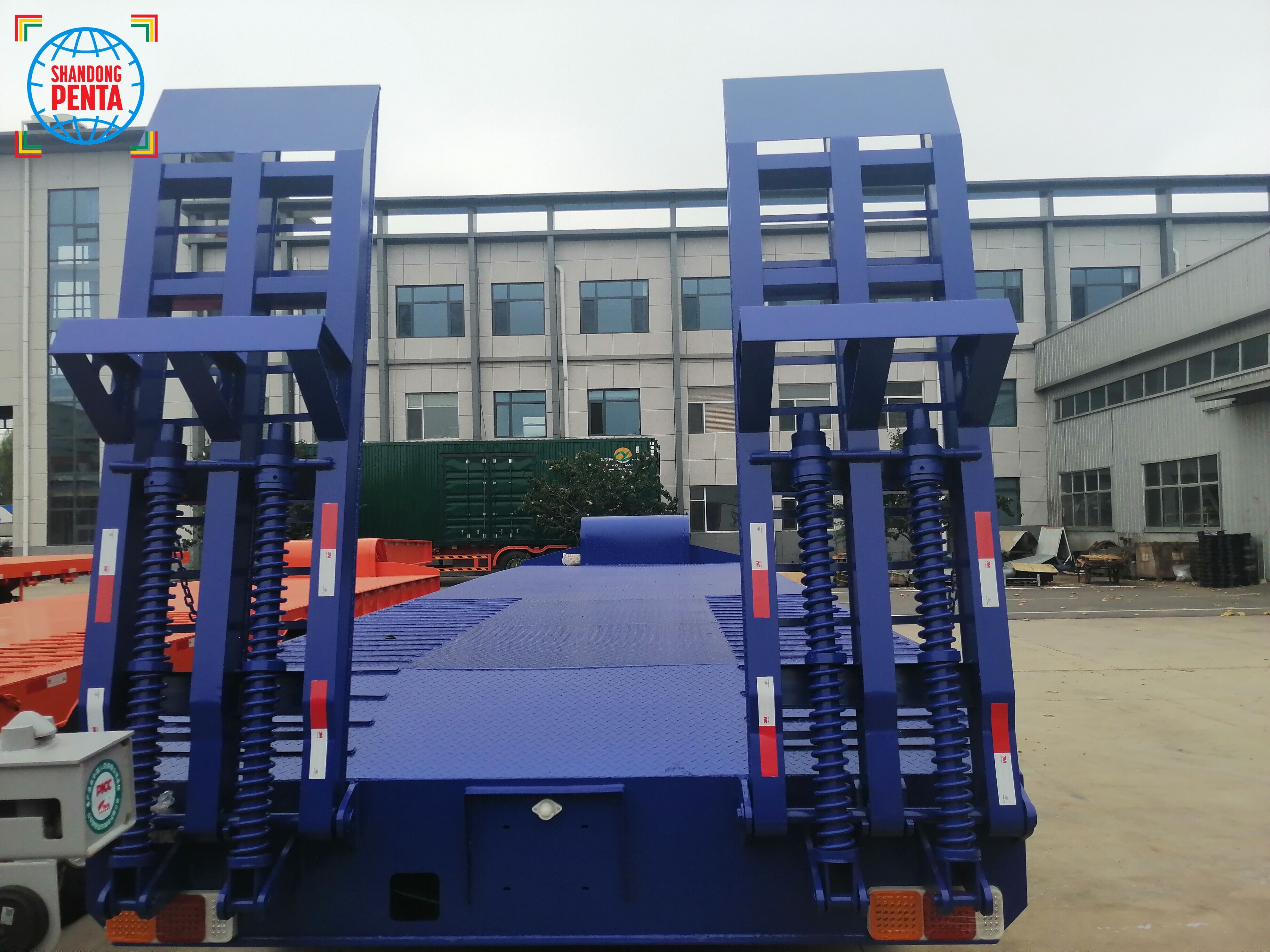 Blue - Semi-remorque plateforme basse 3 essieux 16m