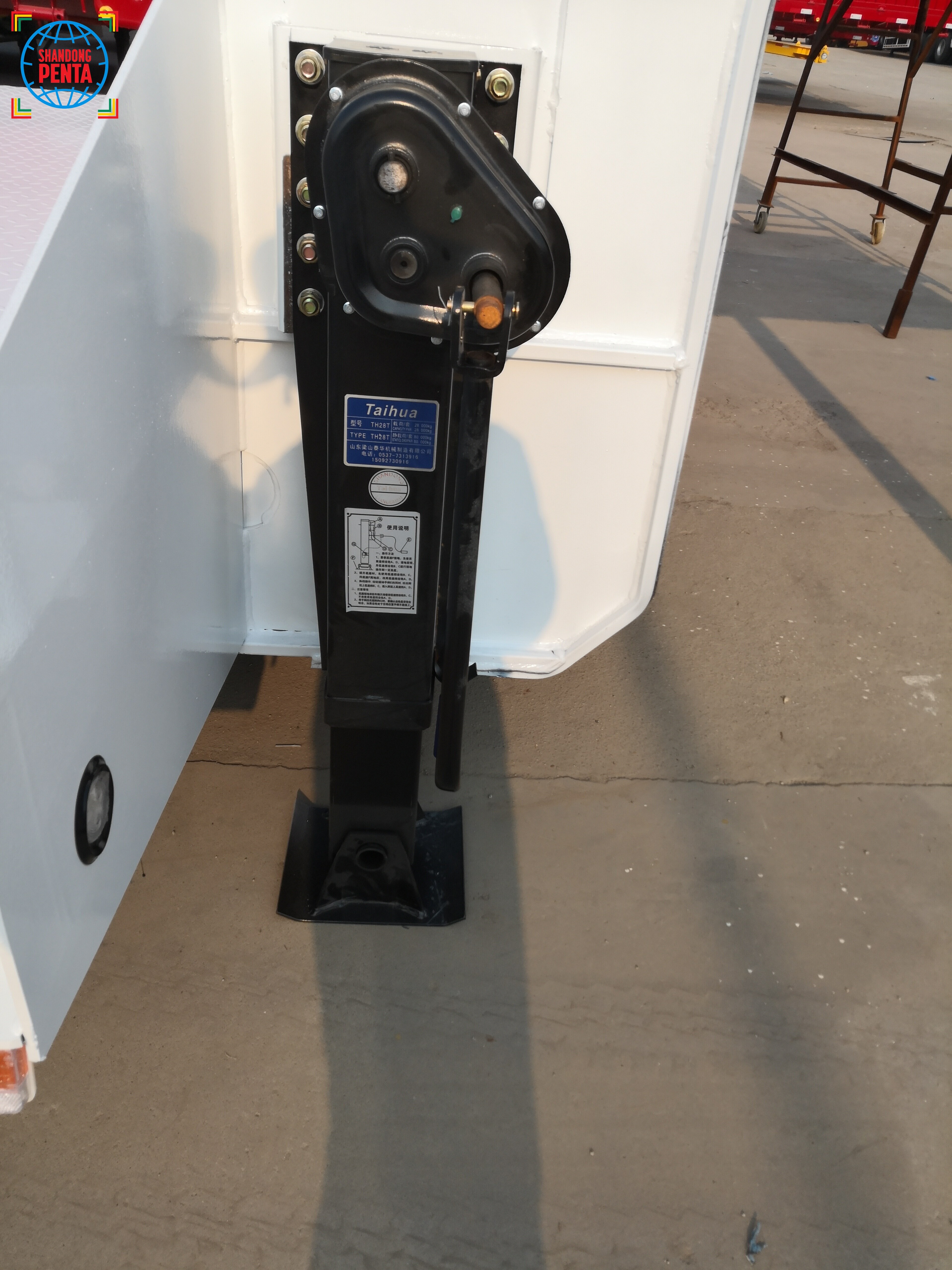 Branco - Semi-reboque Baixo de 3 Eixos 16m