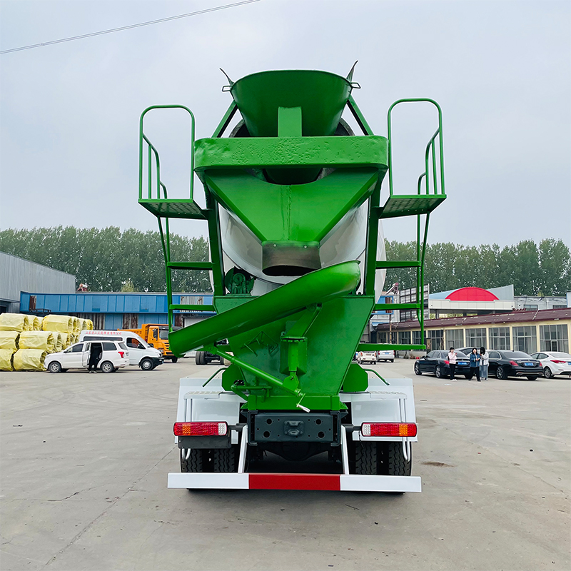 SINOTRUK HOWO 8x4 Concrete Mixer Truck Large Capacity High-Performance Cement Mixer