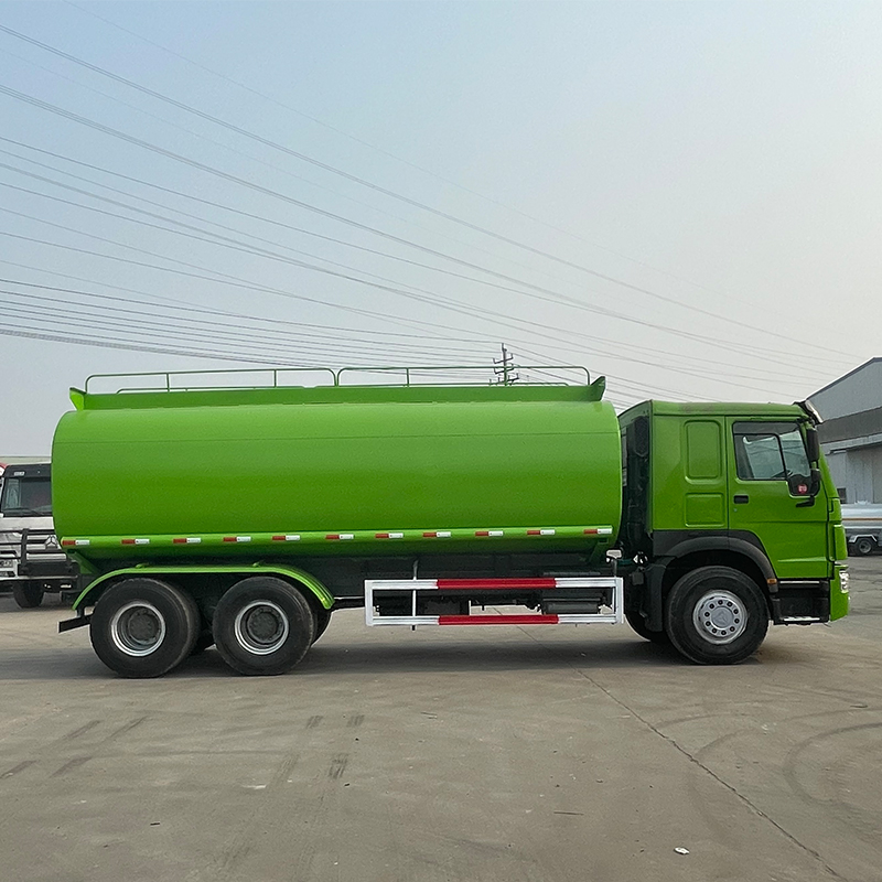 Howo Fuel Tanker Truck