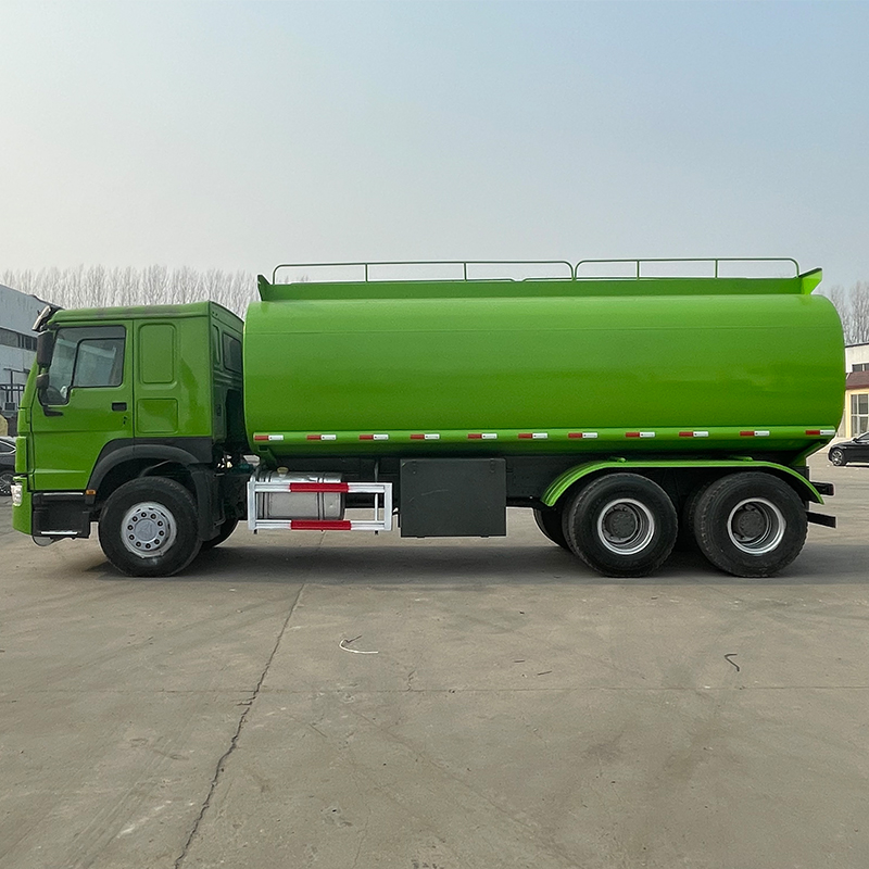 Howo Fuel Tanker Truck