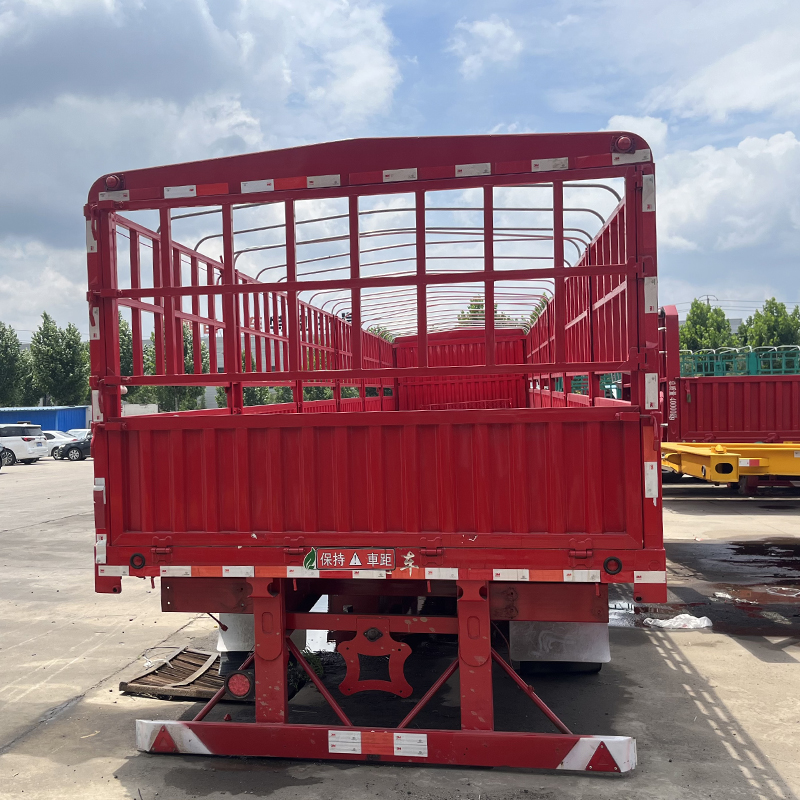 Warehouse semi-trailer