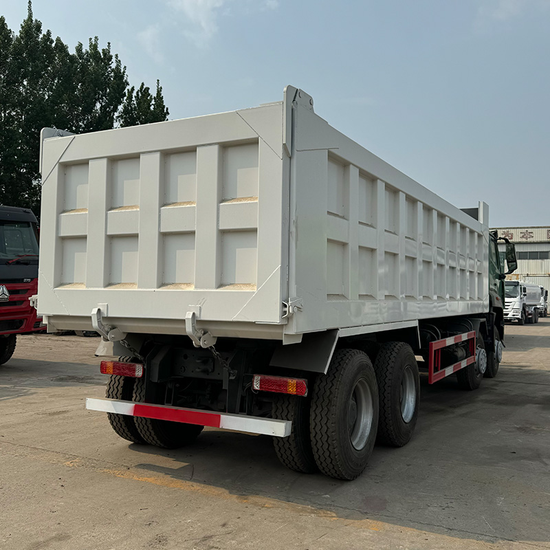 HOHAN 8x4 Dump truck