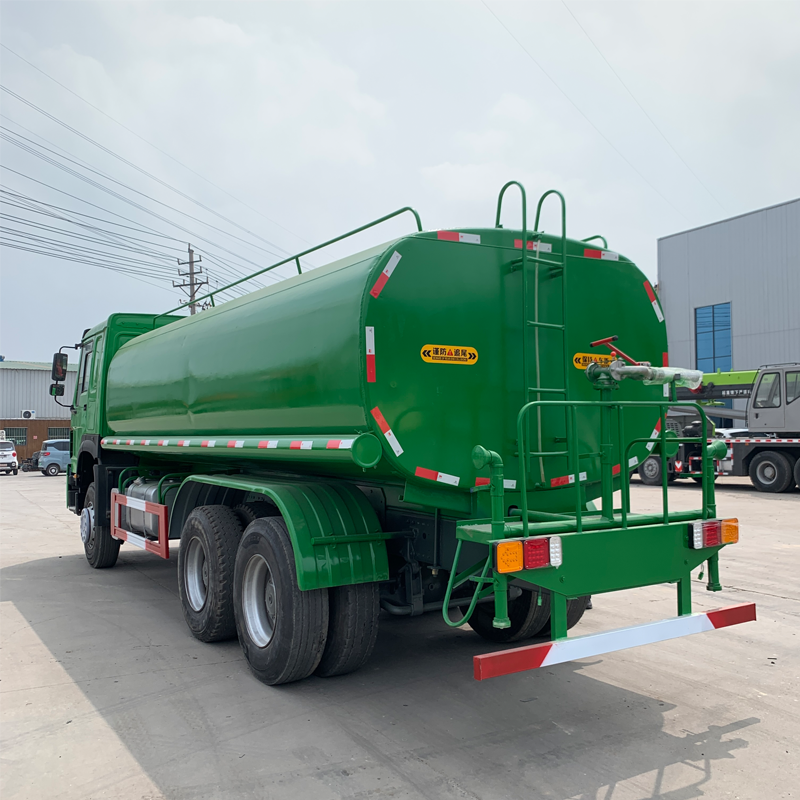Water Sprinkler Truck