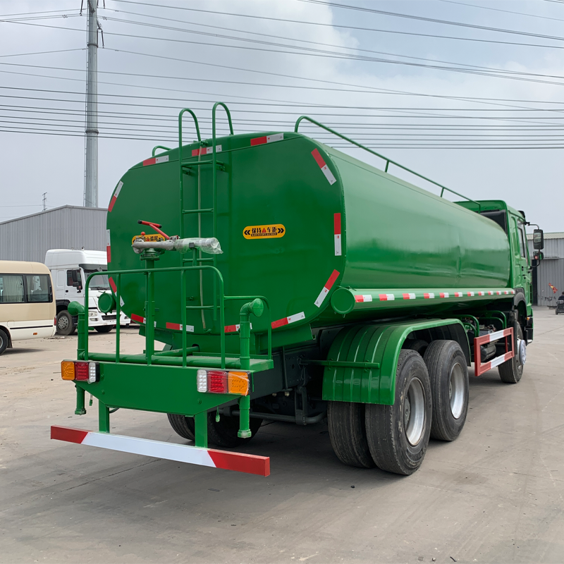 Water Sprinkler Truck