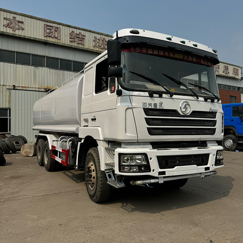 SHACMAN F3000 6x4 Water Sprinkler Truck Heavy-Duty Water Bowser for Global Projects