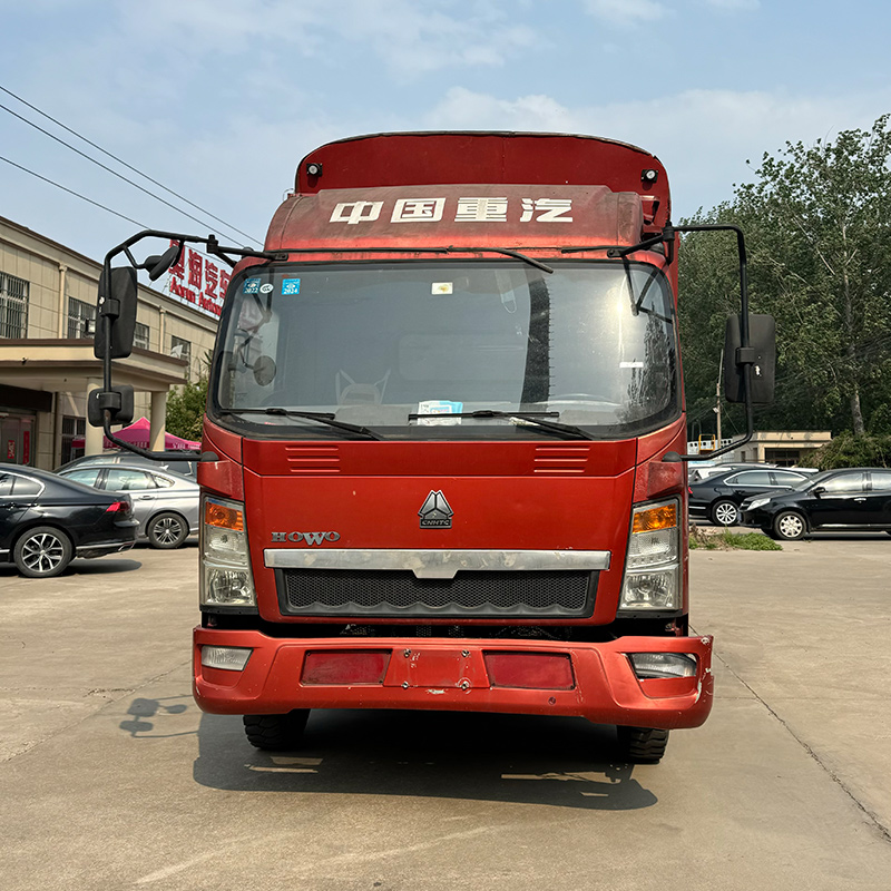 Howo 4x2 Stake Cargo Truck