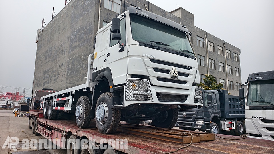RHD HOWO 8x4 Flatbed Truck Exported to Botswana