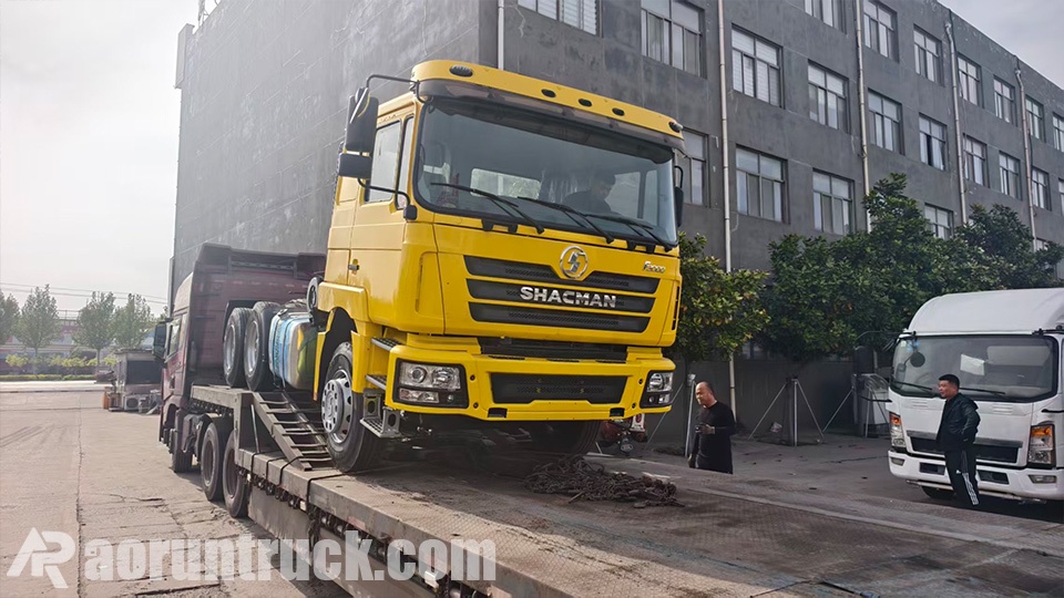 SHACMAN F3000 Tractor Truck with Weichai Engine Exported to Central African Republic SHACMAN F3000 Tractor Truck with Weichai Engine Exported to Central African Republic