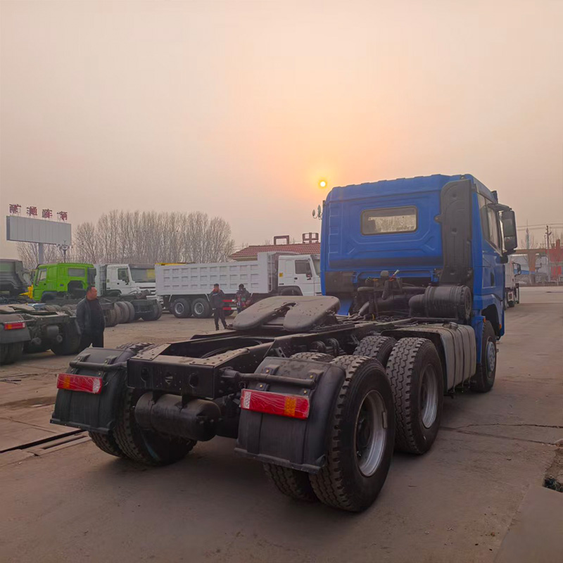 Shacman X3000 Tractor Truck