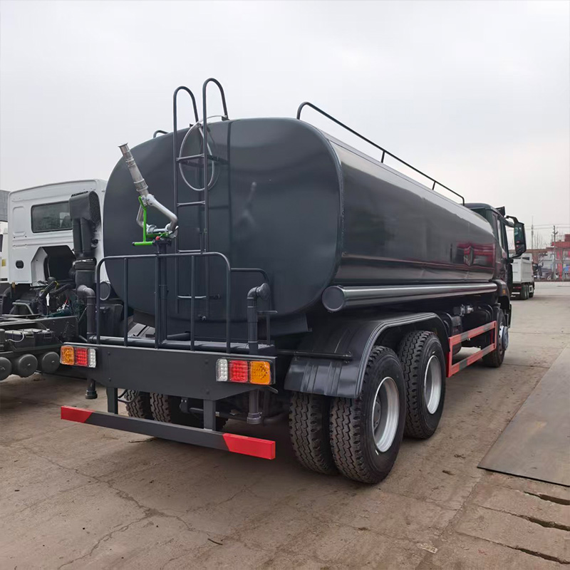 Howo NX 6x4 Water Sprinkler Truck