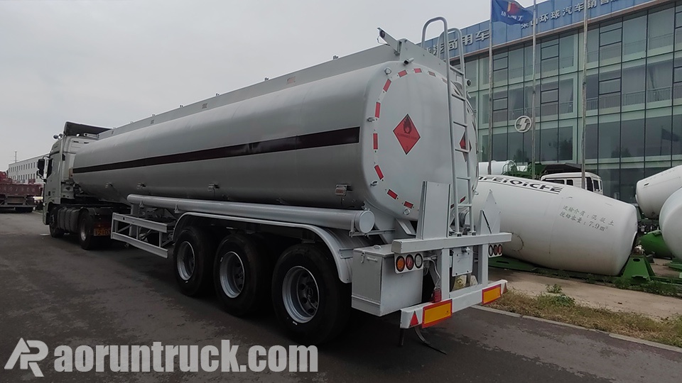 3-Axle 45,000L Tank Semi-Trailer Sets Off for South Africa 3-Axle 45,000L Tank Semi-Trailer Sets Off for South Africa