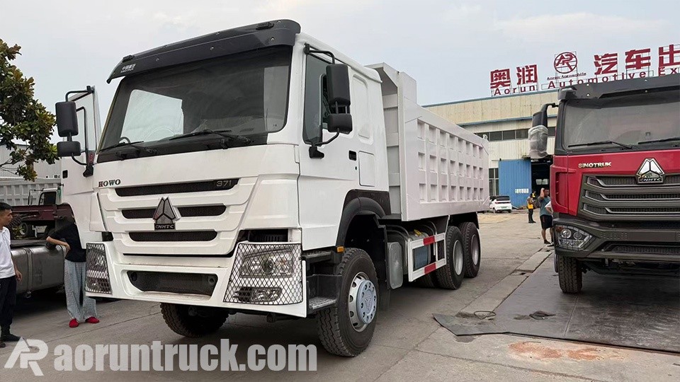 Somali Refurbished HOWO 6x4 Dump Trucks