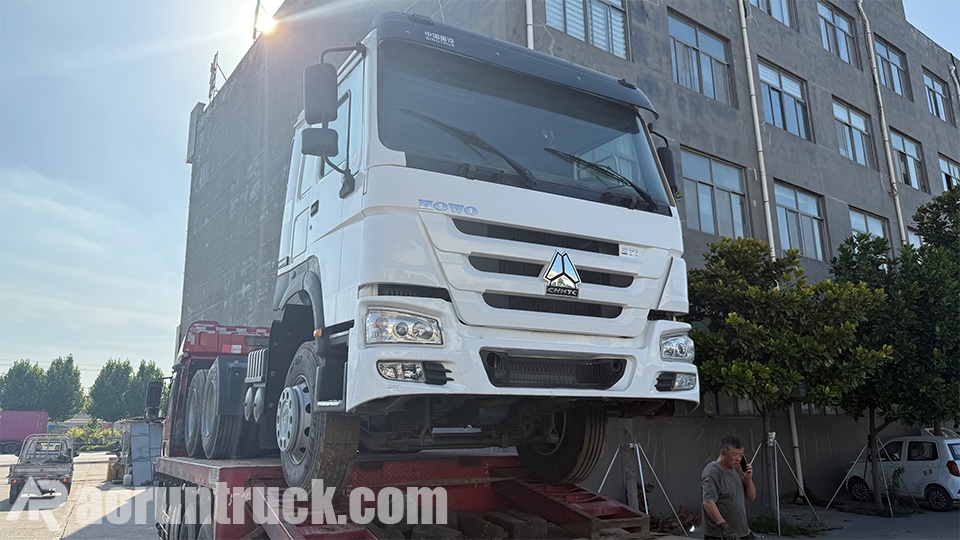HOWO 6x4 Tractor Trucks Exported to Guinea HOWO 6x4 Tractor Trucks Exported to Guinea