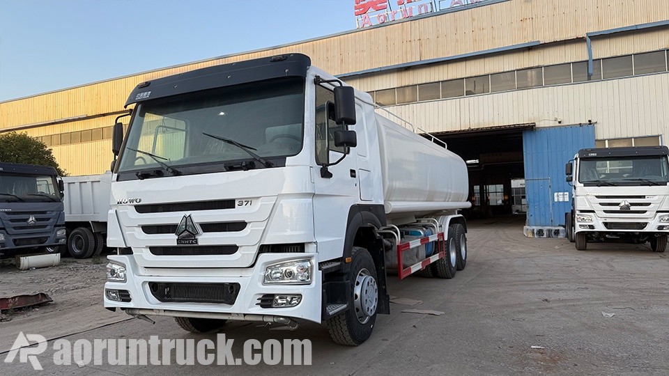 4x2 light water tank truck manufacturer