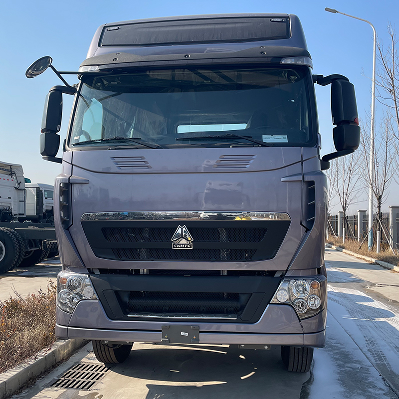 SINOTRUK HOWO T7H New 6x4 Tractor Truck Specifications