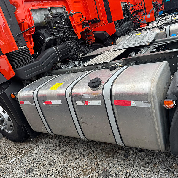 sinotruck howo tx truck head