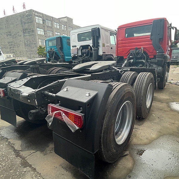 used howo nx truck head 6x4