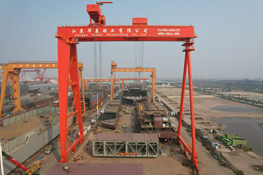 Jiangsu Huatai Shipbuilding Co., Ltd. Shipbuilding Gantry Crane MECA400t--50m-2