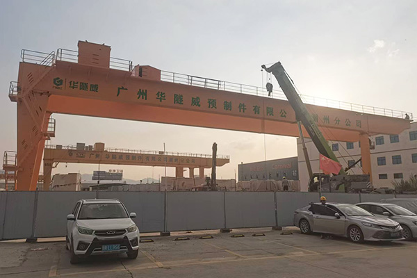 Single-beam overhead traveling crane