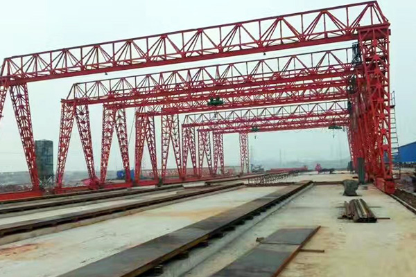 MH gourd type crane
