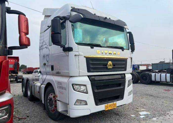 Camión pesado Sinotruk SITRAK C7H, 540 hp, tractor 6x4 (norma de emisiones China V), doble tracción, tractor MAN usado.