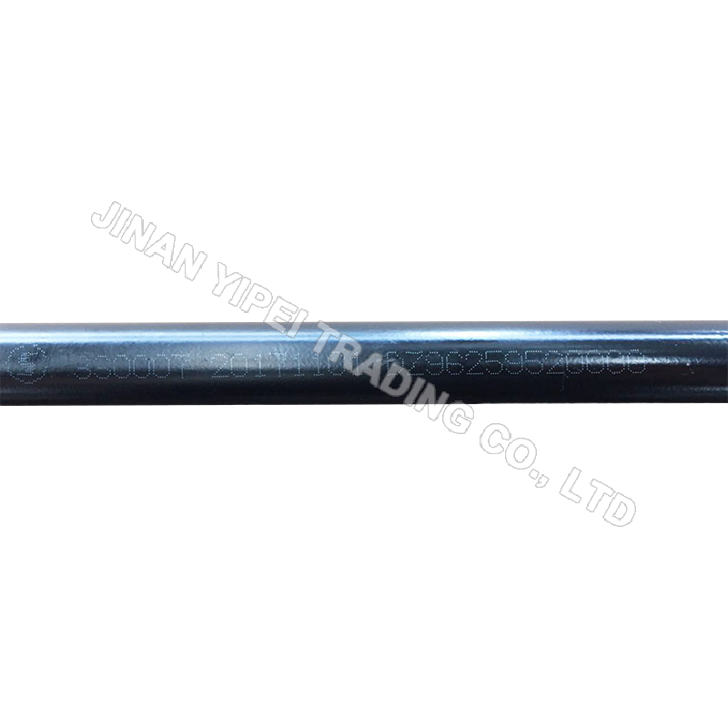 Boulon de selle de ressort arrière