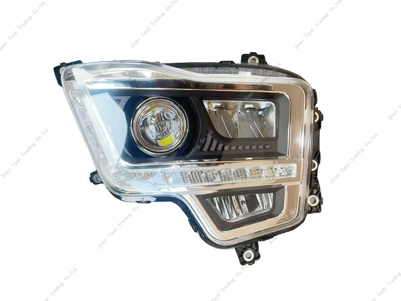 Farol dianteiro direito (versão fumê)